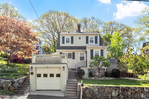 25 Naples Rd, Melrose, MA, 02176-5531 | Card Image