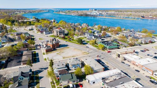 805 Pine Grove Ave, Port Huron, MI, 48060-3730 | Card Image