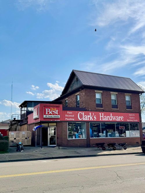 118 W Main Street, Junction City, OH, 43748 | Card Image