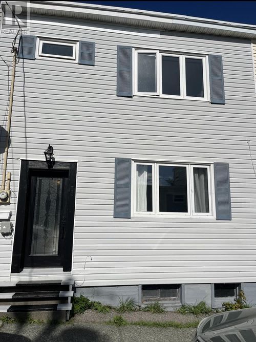 30 Boncloddy St, St. John's, NL, A1C4J1 | Card Image