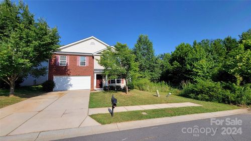 9424 Eagle Feathers Drive, Charlotte, NC, 28214 | Card Image