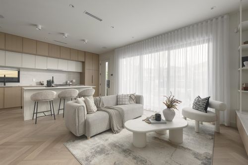 1-58 E 40th Ave, Vancouver, BC, V5W1L4 | Card Image