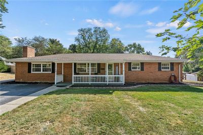 2164 Marcia Drive, House other with 3 bedrooms, 2 bathrooms and null parking in Bellbrook OH | Image 2