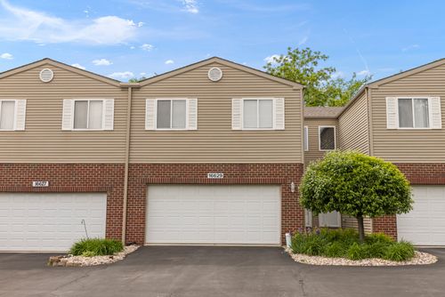 16629 Willow Walk Dr, Lockport, IL, 60441-1107 | Card Image
