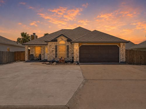 15225 Barataria Dr, Corpus Christi, TX, 78418-6103 | Card Image