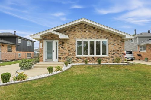 11748 S Laporte Ave, Alsip, IL, 60803-6806 | Card Image