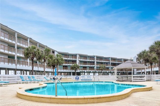 APT-122 - 5973 State Highway 361, Condo with 3 bedrooms, 2 bathrooms and 1 parking in Port Aransas TX | Image 24