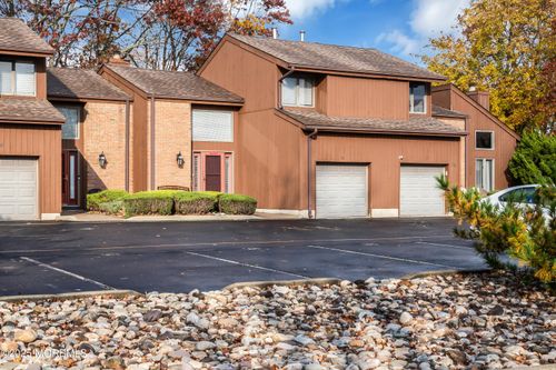 19 Moholo Ct, Brick, NJ, 08723-6341 | Card Image