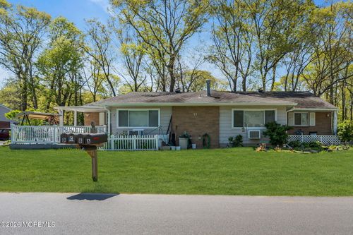 13A Robin St, Manchester, NJ, 08759-5194 | Card Image