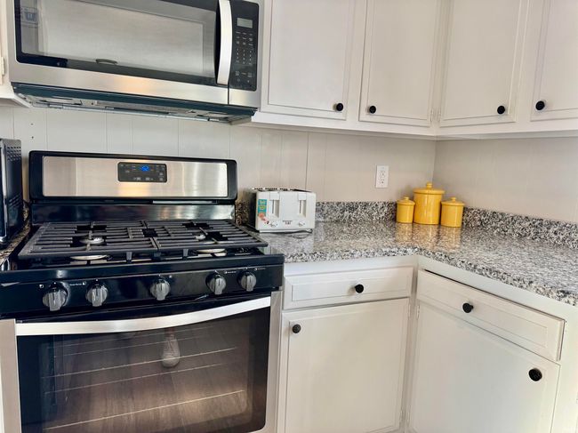 1719 Linwood Dr, House other with 4 bedrooms, 2 bathrooms and null parking in Bedford IN | Image 24