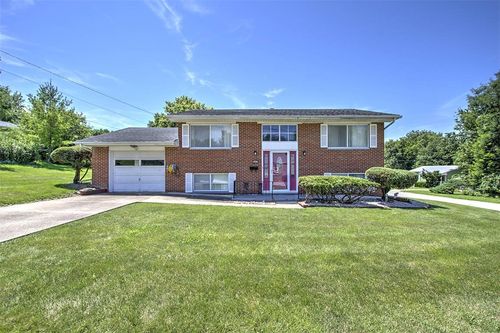 2641 W Hunt St, Decatur, IL, 62526-3358 | Card Image