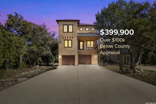 1216 Canyon Lake Dr, Canyon Lake, TX, 78133-4988 | Card Image