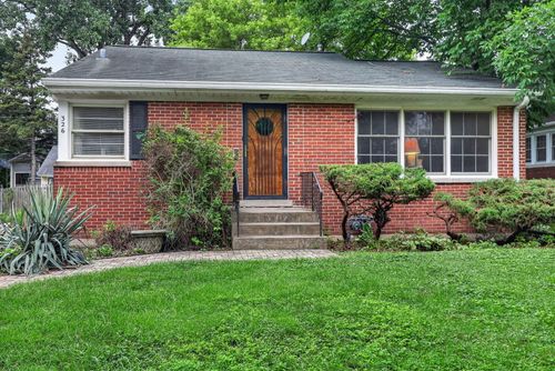 326 N Kensington Ave, La Grange Park, IL, 60526-1870 | Card Image