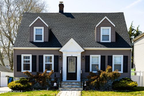 15 Pulaski Ave S, Sayreville, NJ, 08872-1924 | Card Image