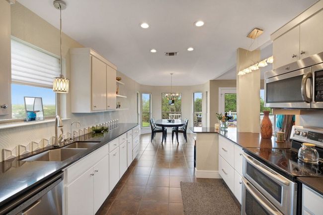 13600 Couri Pass, House other with 3 bedrooms, 2 bathrooms and null parking in Austin TX | Image 4