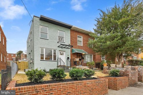 739 Kennedy St Ne, WASHINGTON, DC, 20011-2728 | Card Image