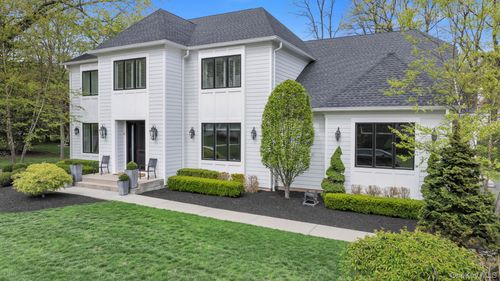 12 Dalewood Dr, Suffern, NY, 10901-4309 | Card Image