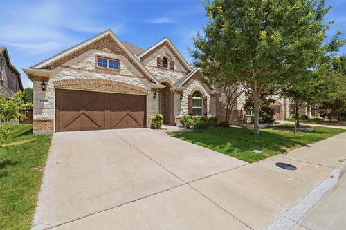 17632 Pinyon Ln, Dallas, TX, 75252-8011 | Card Image
