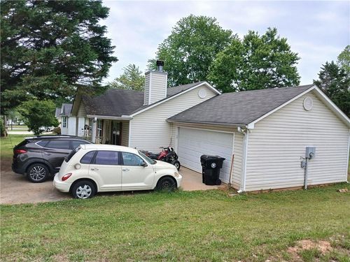 60 Angela Ln, Dawsonville, GA, 30534-3923 | Card Image