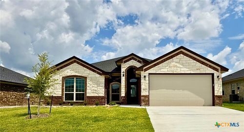 605 Dred Roger Cir, Killeen, TX, 76542-7024 | Card Image