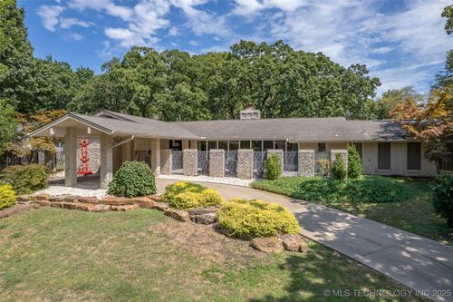 6129 Knoxville Ave, Tulsa, OK, 74136-1419 | Card Image