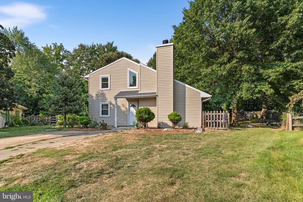 All Hallows Ct, Waldorf, MD 20602