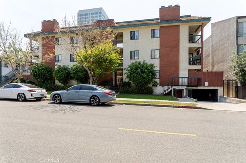 unit-206-330 Burchett St, Glendale, CA, 91203-1366 | Card Image