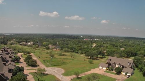 27098 Meadowmore Dr, Whitney, TX, 76692-3118 | Card Image