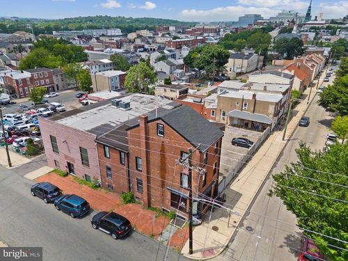 368-366 E Moore St, NORRISTOWN, PA, 19401-5033 | Card Image