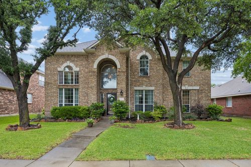 8690 Kennsington St, Frisco, TX, 75036-7801 | Card Image