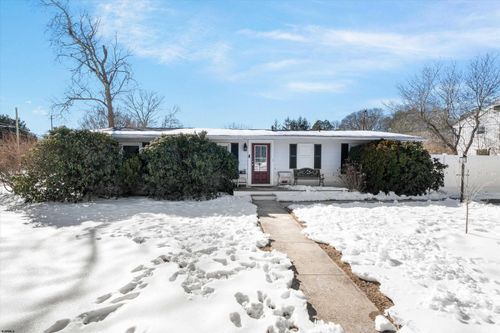 2 W Katherine Ave, Ocean View, NJ, 08230-1122 | Card Image