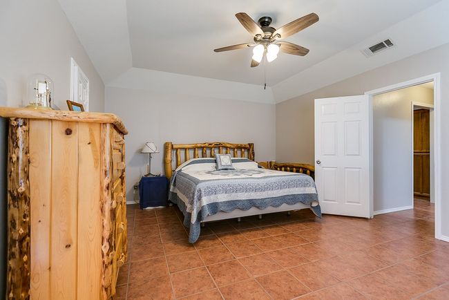 Main Bedroom | Image 13