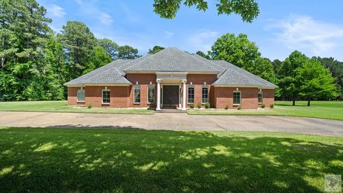 8204 Thames Cir., Texarkana, TX, 75503 | Card Image