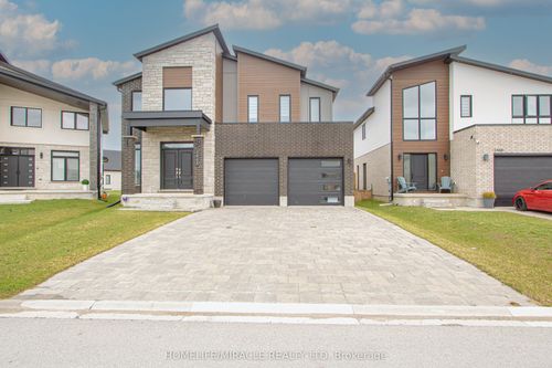 1464 Medway Park Dr, London, ON, N6G0Z6 | Card Image