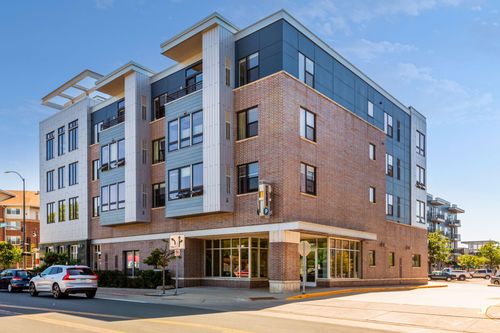 204-7600 Lyndale Ave S, Richfield, MN, 55423-4162 | Card Image