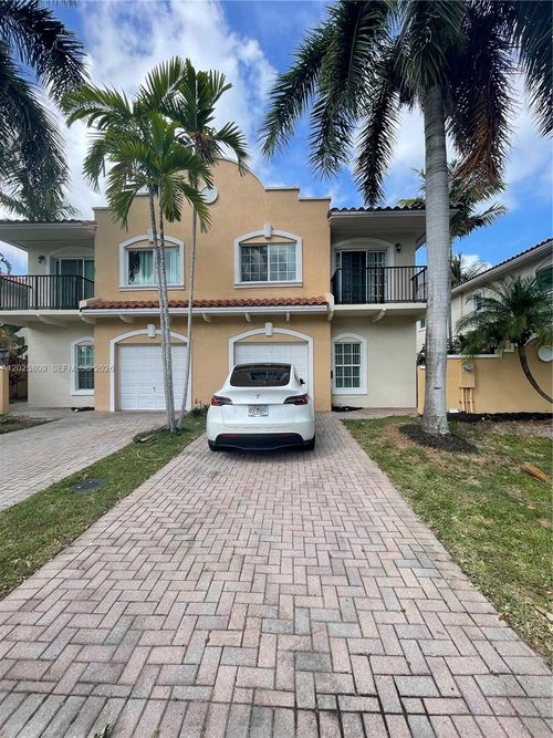 3458-3458 Nw 17th Ter, Oakland Park, FL, 33309-5806 | Card Image