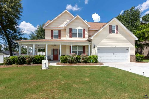 201 Christopher Luke Cir, Perry, GA, 31069-3793 | Card Image