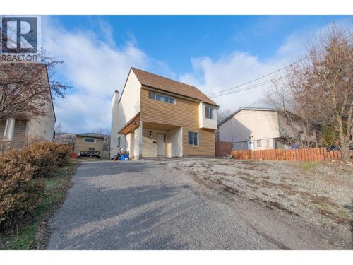 5121 27 Ave, Vernon, BC, V1T6L2 | Card Image