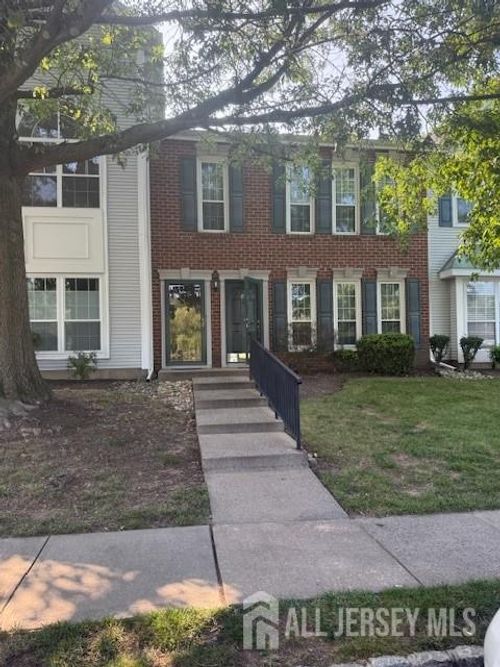 108 Amethyst Way, FRANKLIN PARK, NJ, 08823-1657 | Card Image