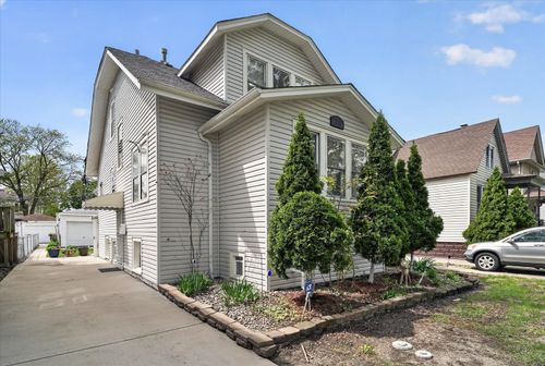 2726 S 60th Ct, Cicero, IL, 60804-3034 | Card Image