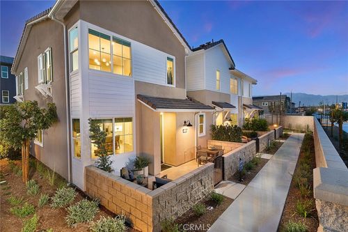 5916 Rockport Road, Eastvale, CA, 92880 | Card Image