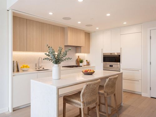 409-7418 Paulson St, Vancouver, BC, V6P0K2 | Card Image