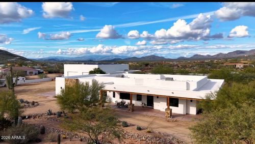 1520 E Magellan Dr, New River, AZ, 85087-7400 | Card Image