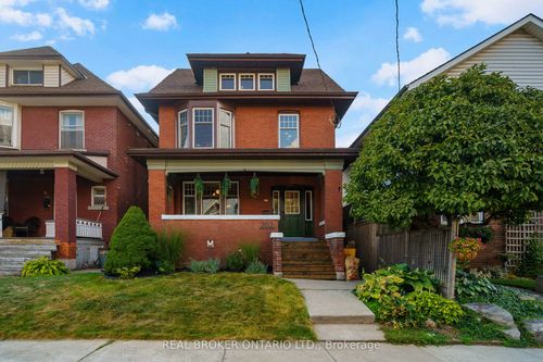 202 Prospect St S, Hamilton, ON, L8M2Z7 | Card Image