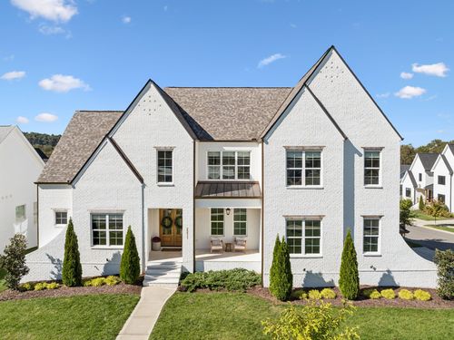 2211 Brakeman Ln, Thompsons Station, TN, 37179-2952 | Card Image