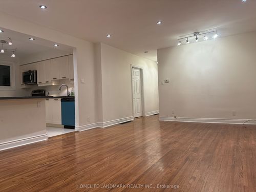 307 Axminster Dr, Richmond Hill, ON, L4C2W3 | Card Image
