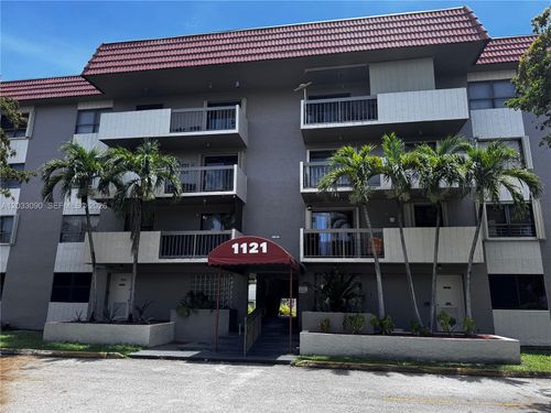 112-2-1121 Sw 122nd Ave, Miami, FL, 33184 | Card Image