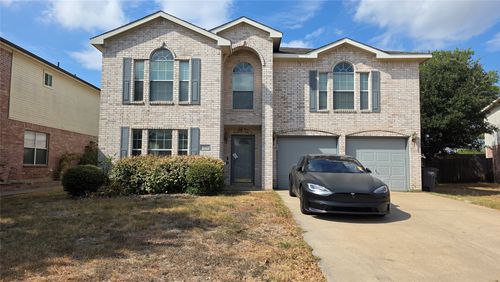 4504 Skipador Dr, Fort Worth, TX, 76179-4354 | Card Image