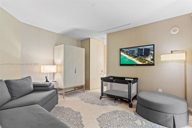 UNIT-1205 - 9703 Collins Ave, Condo with 1 bedrooms, 2 bathrooms and null parking in Bal Harbour FL | Image 12