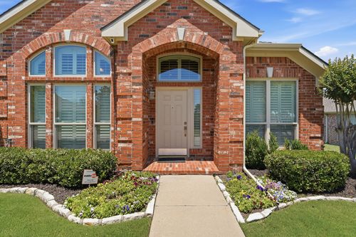 504 Saddleback Ln, Flower Mound, TX, 75028-7168 | Card Image